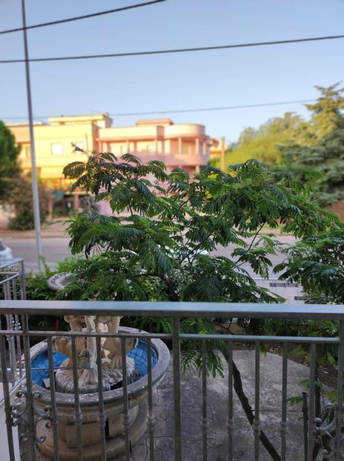 B&B Mazzini 格罗塔列 外观 照片