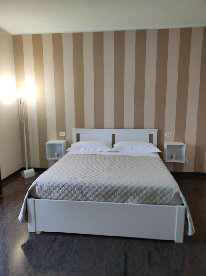B&B Mazzini 格罗塔列 外观 照片